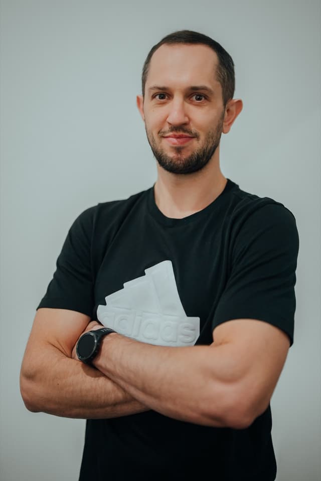 Einārs Jaunzems - Funkcionālie treniņi, biomehānika, sporta masāža, rehabilitācija